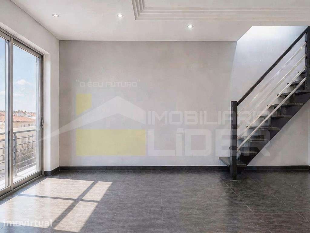 OFERECEMOS a escritura
Apartamento T3 na Quinta das Pevides- Mafra - Grande imagem: 2/22