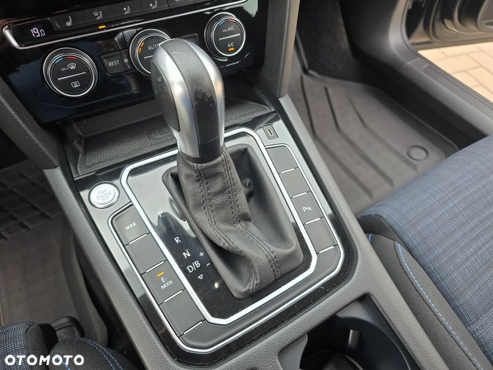 Volkswagen Passat 1.4 TSI Plug-In-Hybrid GTE - 35