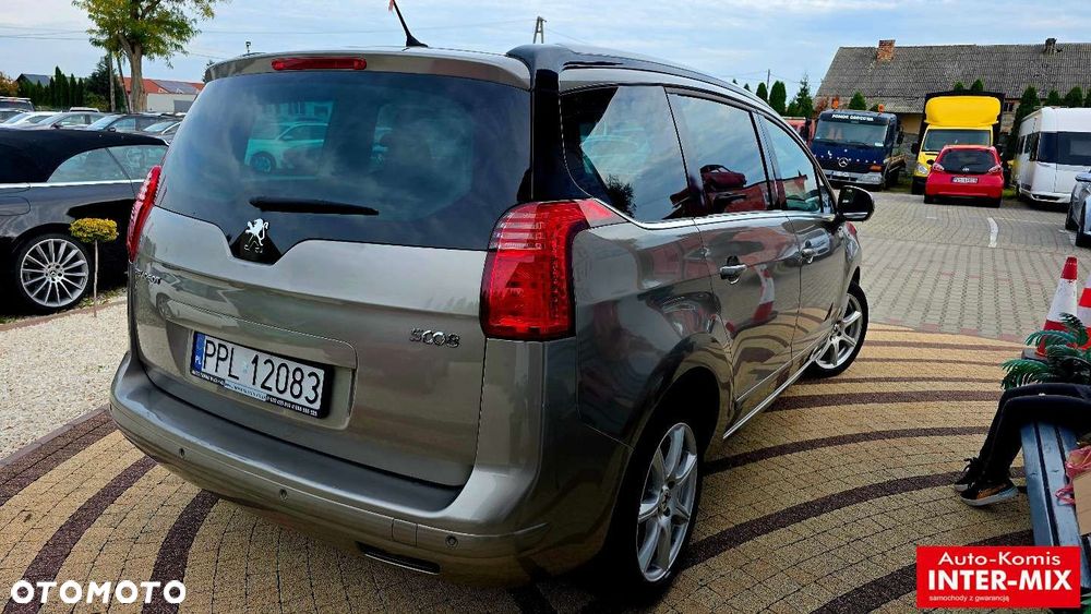 Peugeot 5008 - 15