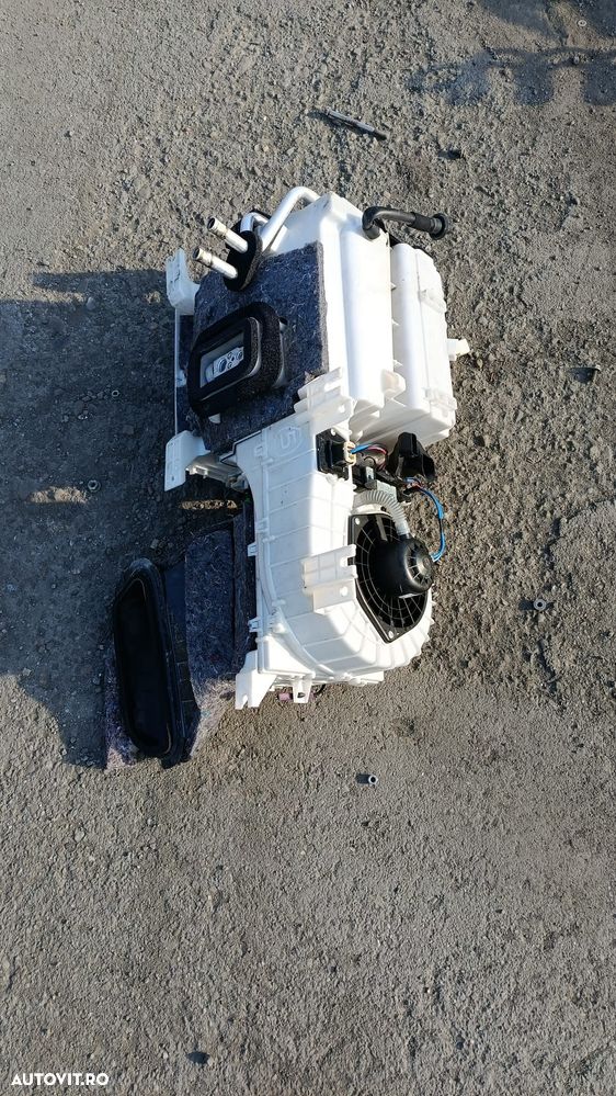 Carcasa aeroterma completa Mitsubishi Outlander - 1