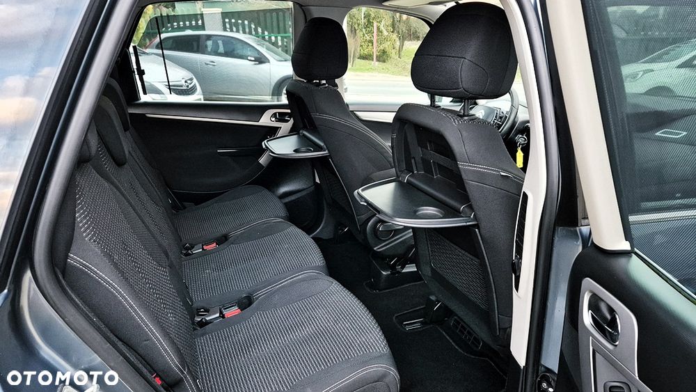 Citroën C4 Picasso 1.6 VTi Attraction - 31