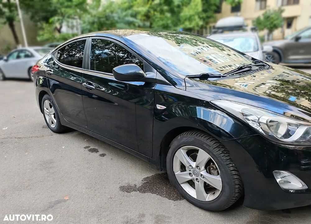 Hyundai Elantra 1.6 MPi Highway Heat+ - 2