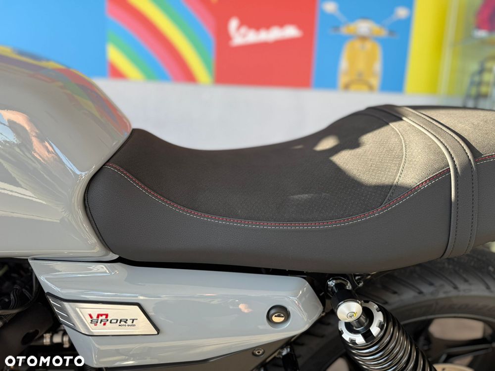Moto Guzzi V7 - 11