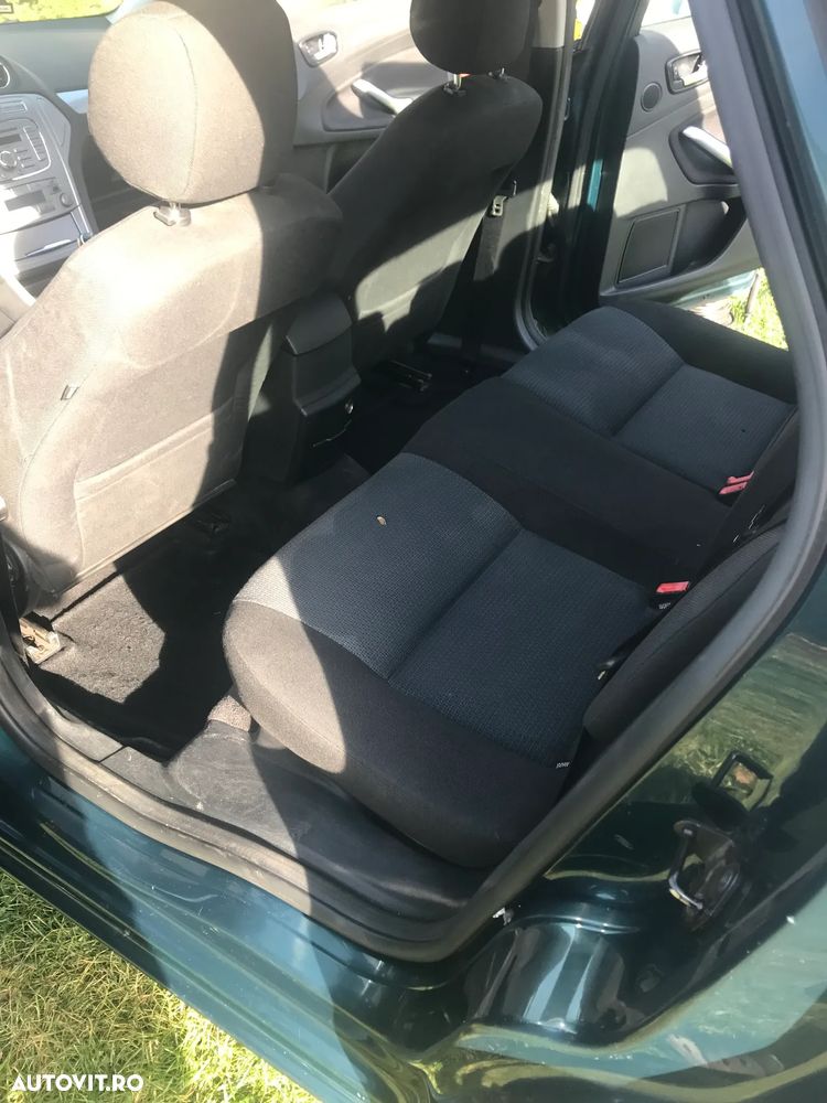 Ford Mondeo 2.0 TDCI Titanium - 4