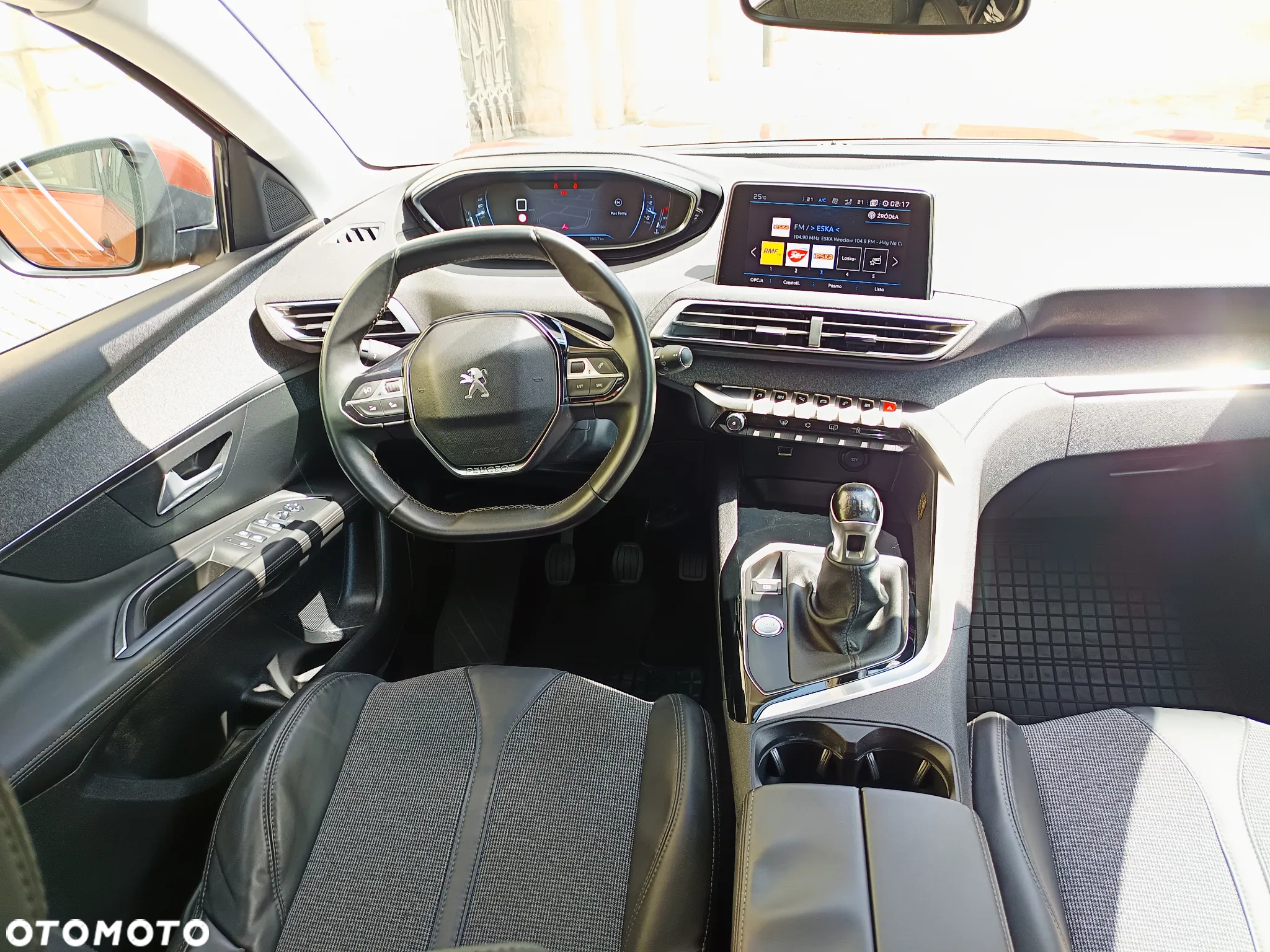 Peugeot 3008 1.2 PureTech Allure S&S - 7