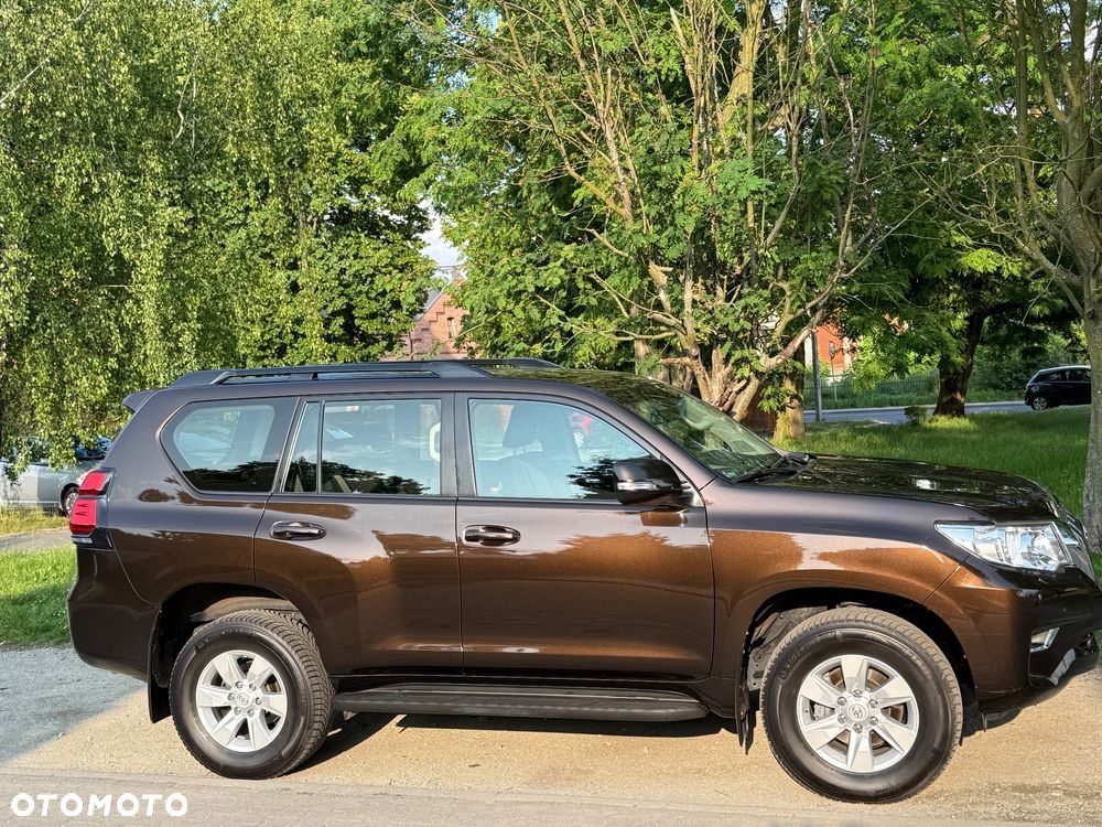 Toyota Land Cruiser LC 2.8 D-4D Prado - 1