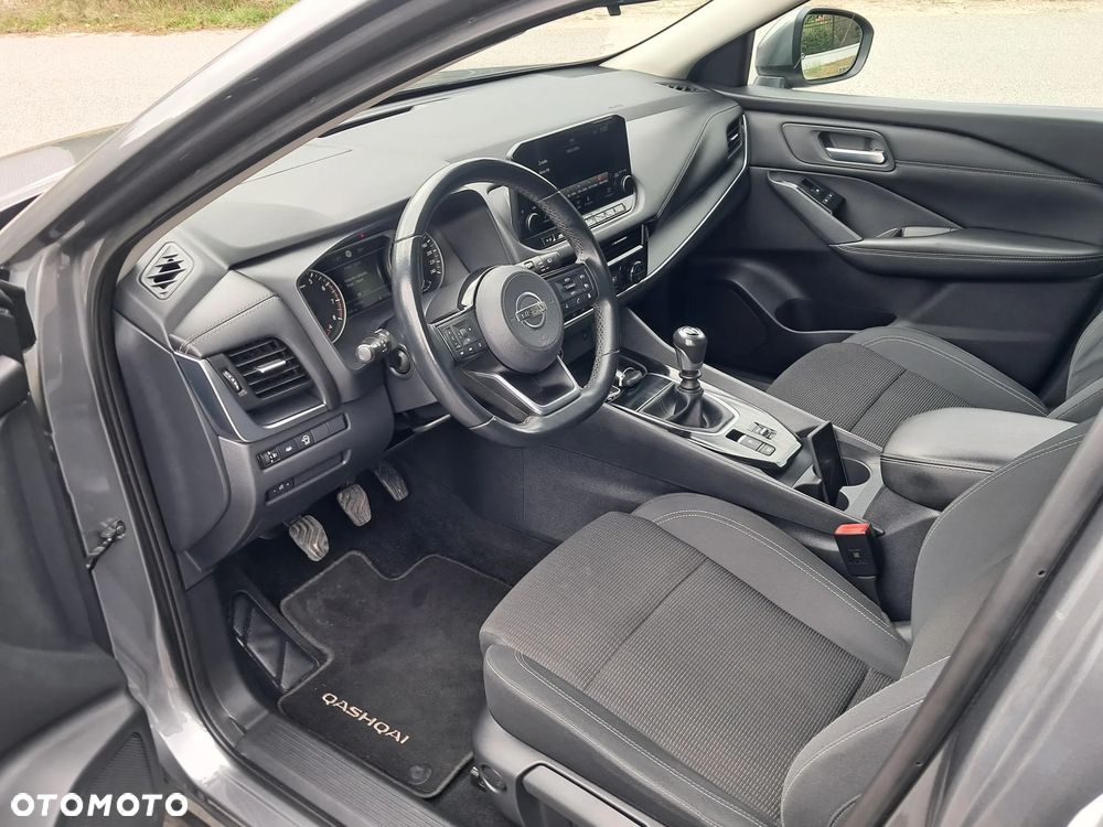 Nissan Qashqai 1.3 DIG-T AKARI - 13