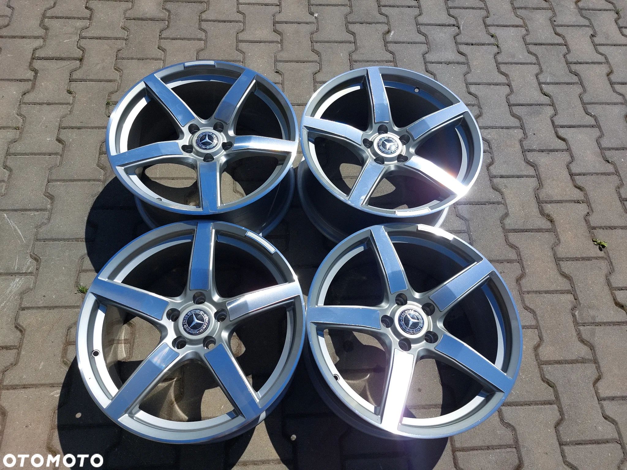 MERCEDES CLS W219 FELGI ALUMINIOWE R18 8J ET32 9J ET35 5X112 JAK NOWE! DWIE SZEROKOŚCI! - 1