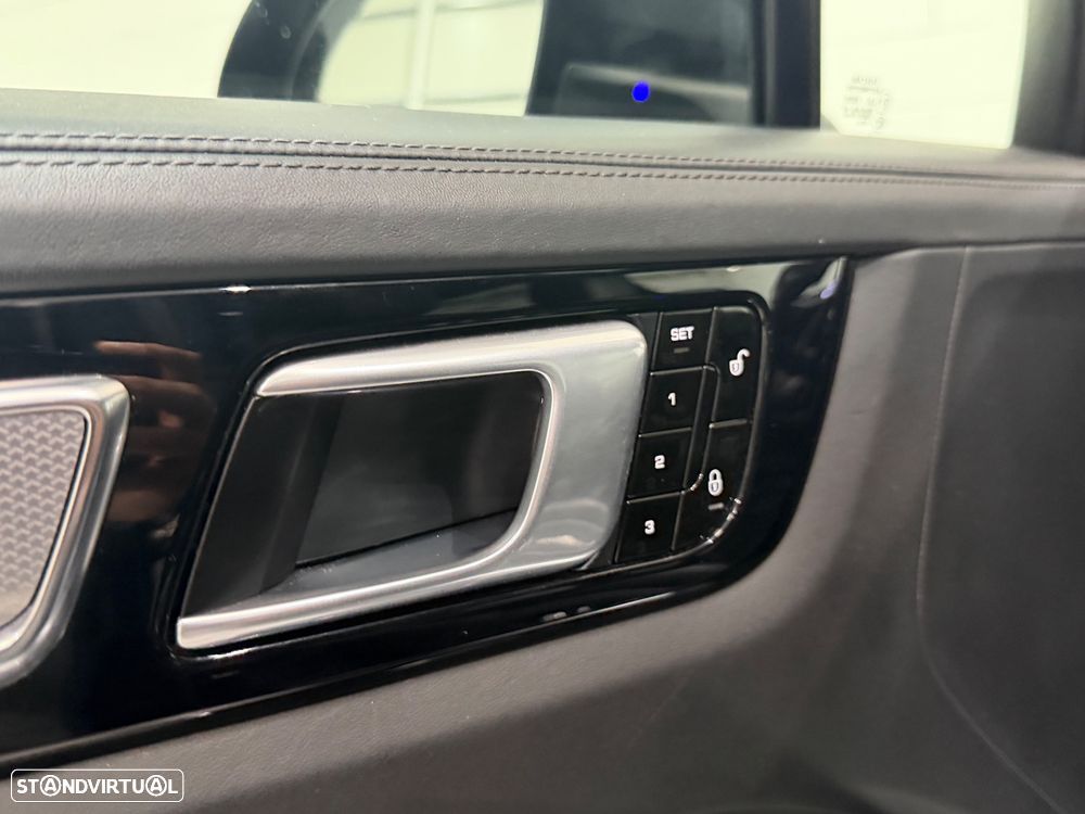 Porsche Cayenne E-Hybrid - 23