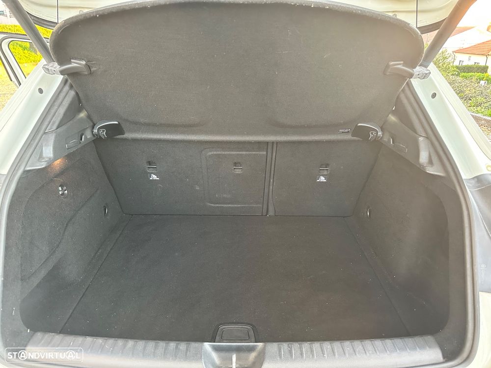 Mercedes-Benz GLA 200 (CDI) d Urban - 29