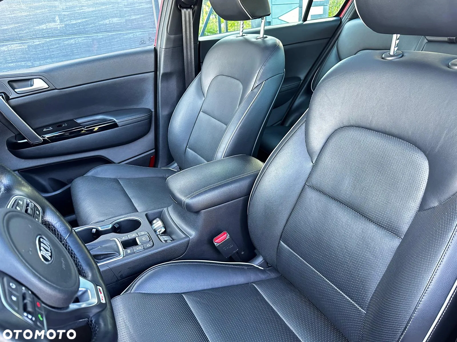 Kia Sportage 2,0 CRDI AWD Platinum - 11