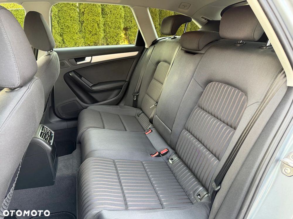 Audi A4 Avant 2.0 TDI Limited Edition - 25