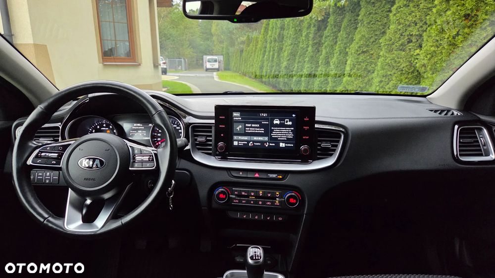 Kia Ceed 1.5 T-GDI L Business Line - 18