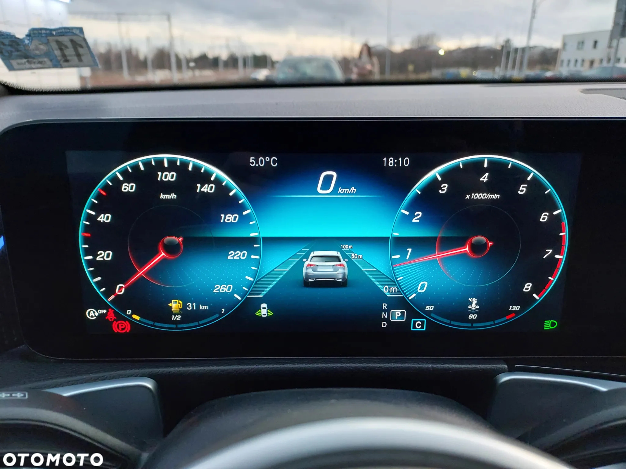 Mercedes-Benz GLB 250 4-Matic 8G-DCT - 15