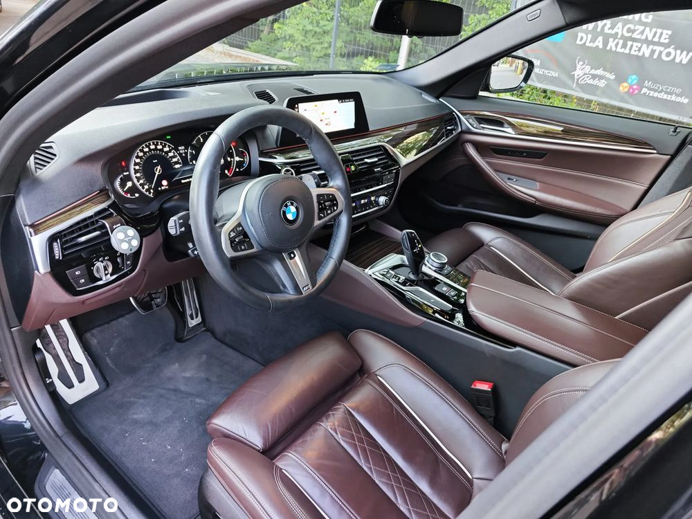 BMW Seria 5 520d M Sport - 19