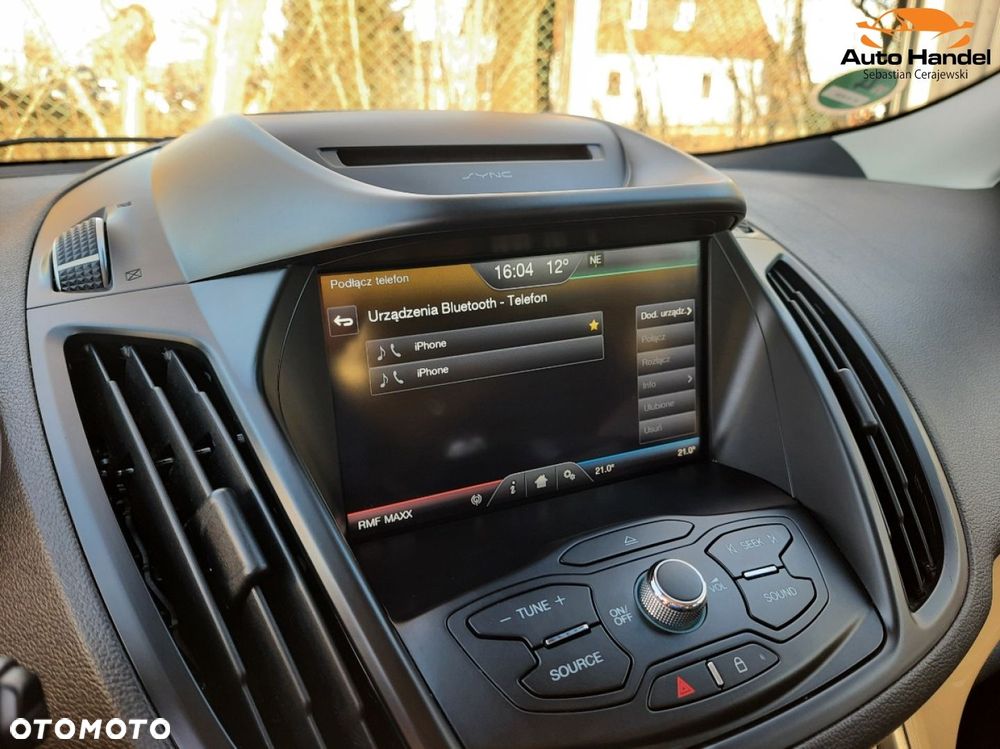 Ford Kuga 1.5 EcoBoost 2x4 Titanium - 19