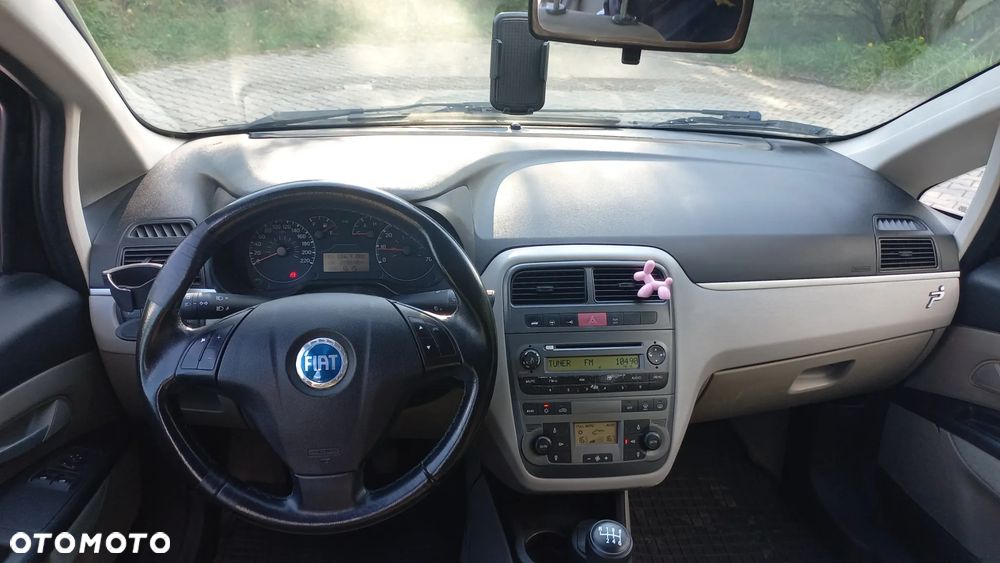 Fiat Punto - 9