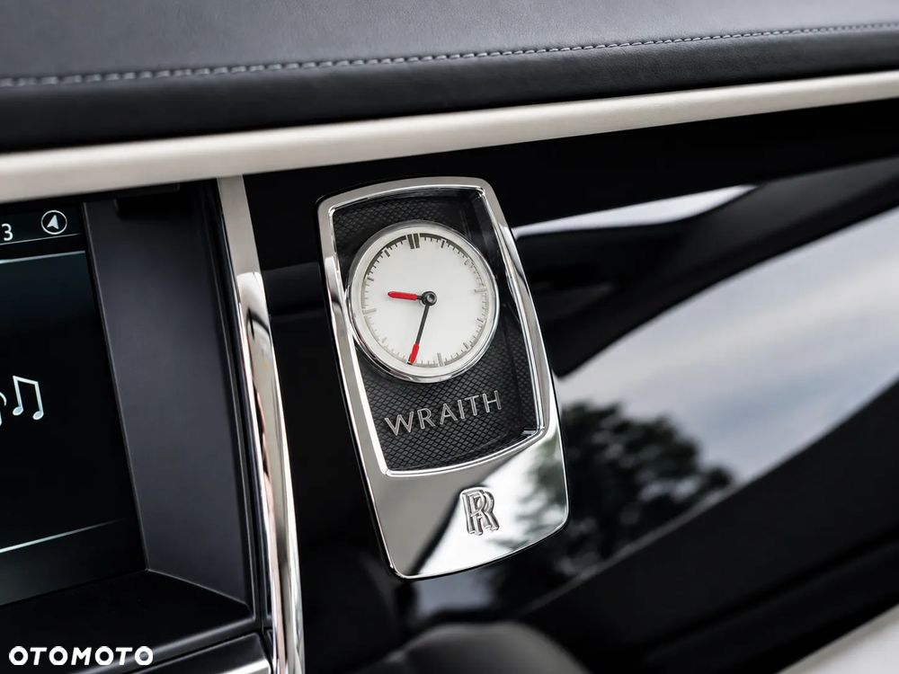 Rolls-Royce Wraith - 22