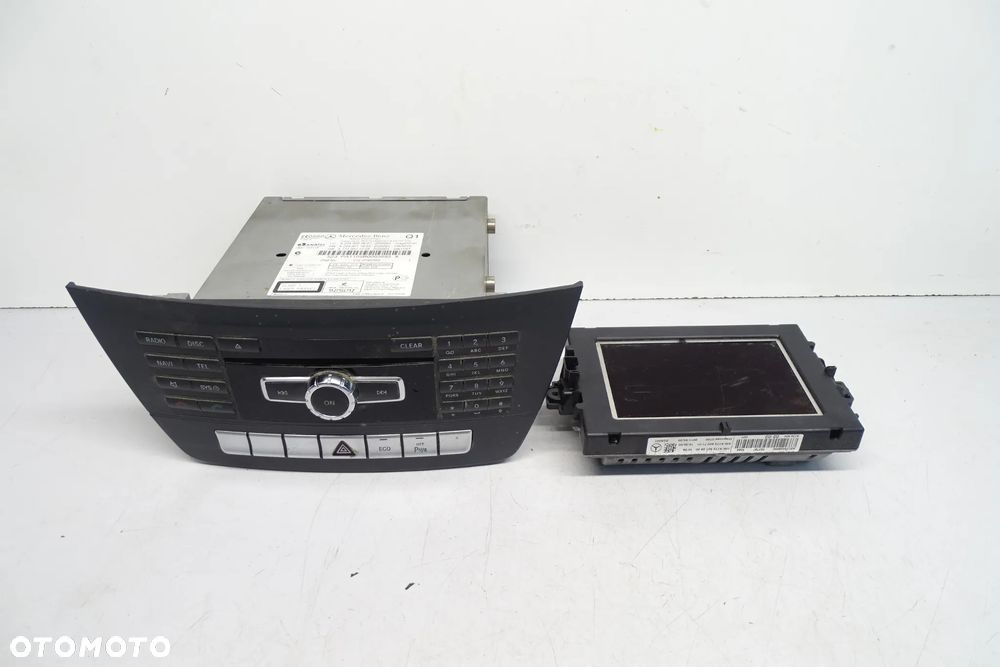 MERCEDES C W204 RADIO NAWIGACJA WYŚWIETLACZ  A2049009807 - 6