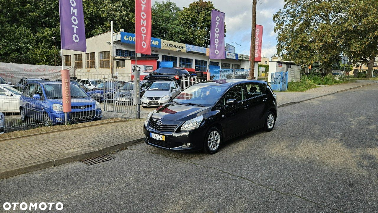 Toyota Verso 1.8 5-Sitzer Life - 19