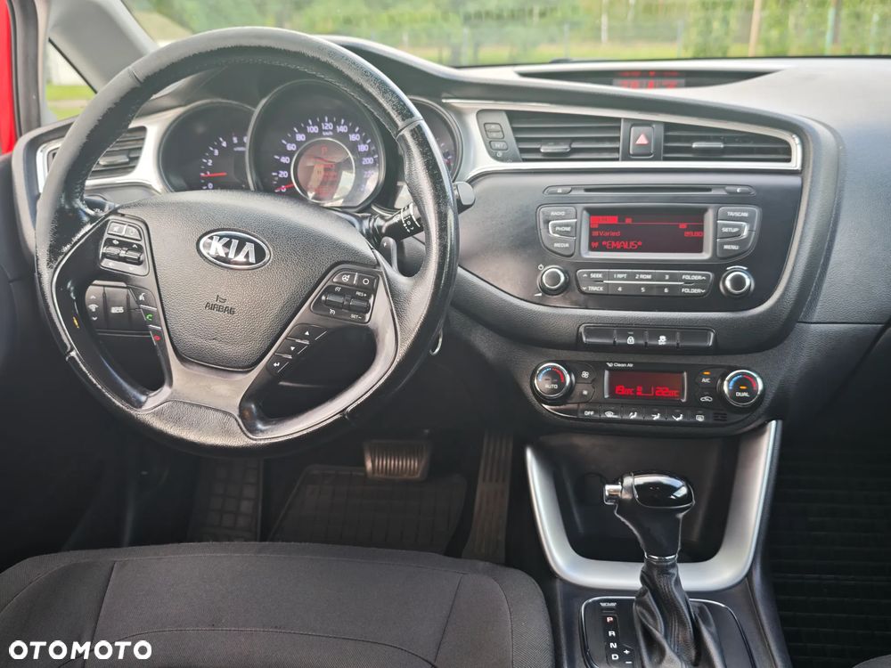 Kia Ceed 1.6 CRDi L Business Line DCT - 8