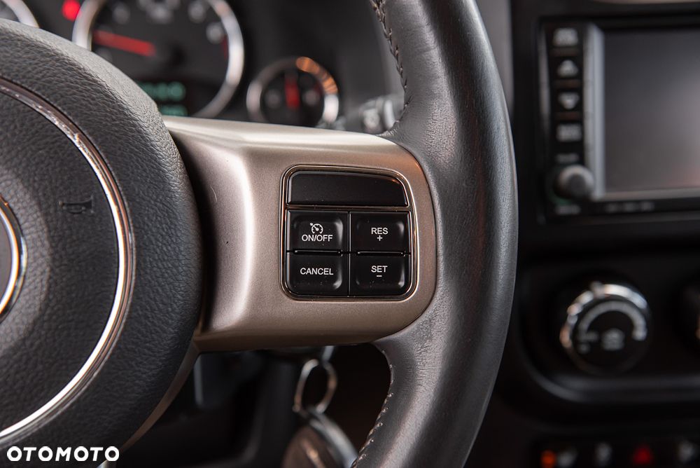 Jeep Compass 2.4I 4x4 Automatik Limited - 19