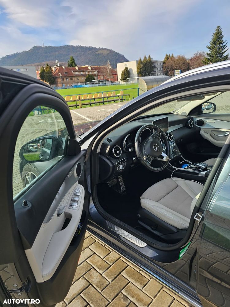Mercedes-Benz C 220 BlueTec BlueEFFICIENCY Edition - 4