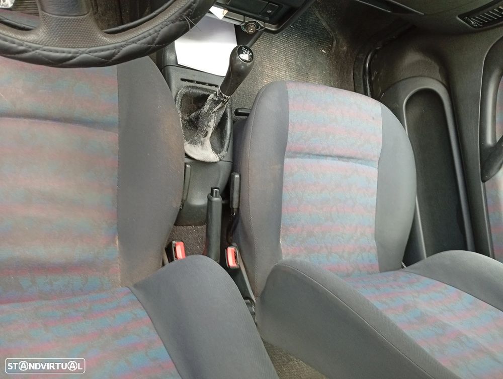 VW Polo 1.4 GL P1 - 10