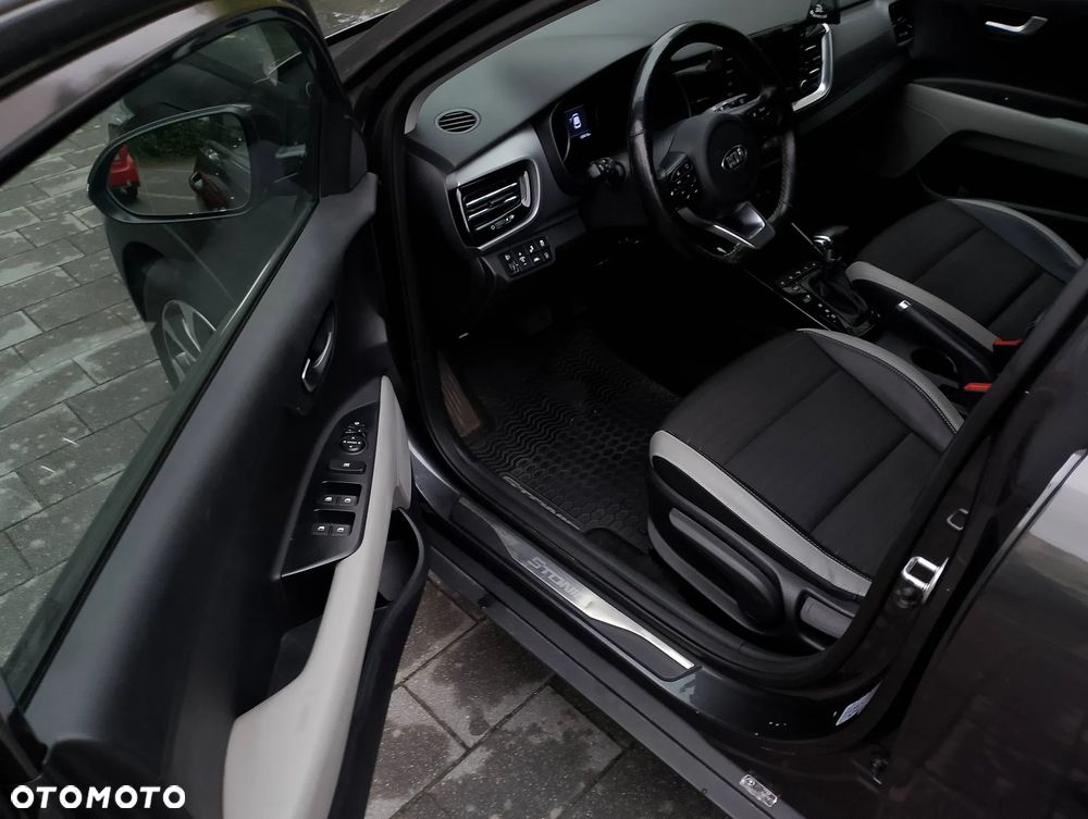 Kia Stonic - 7