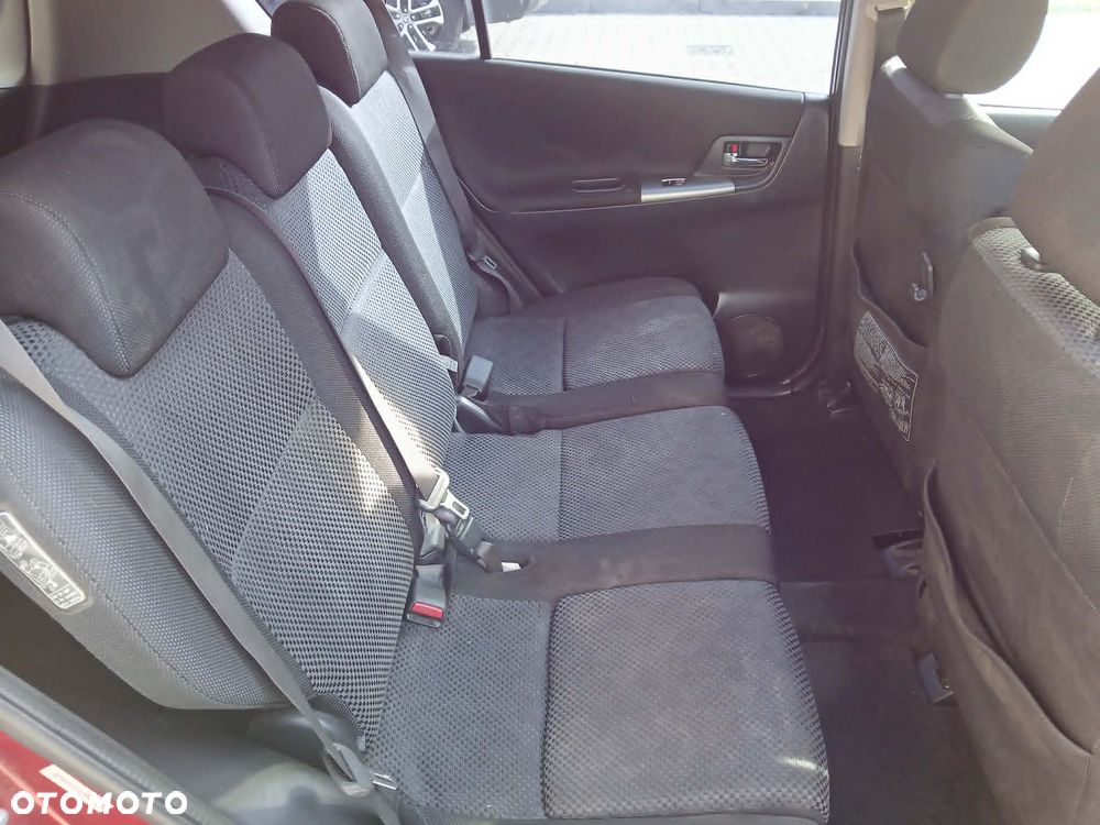 Toyota Corolla Verso 1.6 Terra - 8