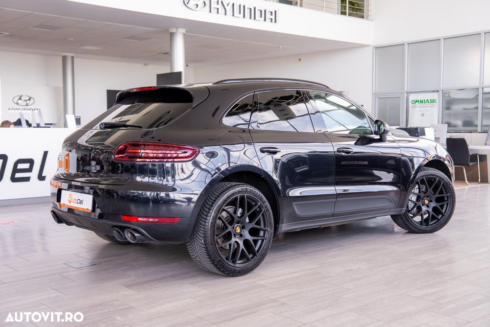 Porsche Macan - 9