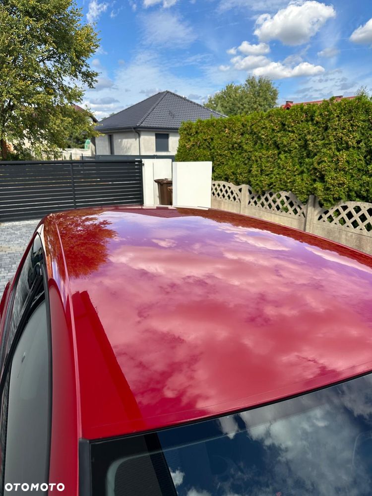 Volkswagen Golf - 22