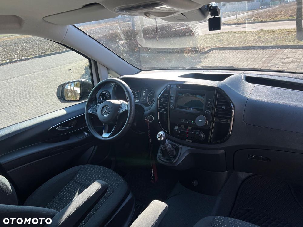 Mercedes-Benz Vito - 23