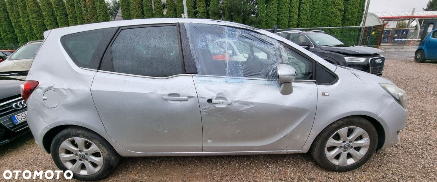 Opel Meriva - 16