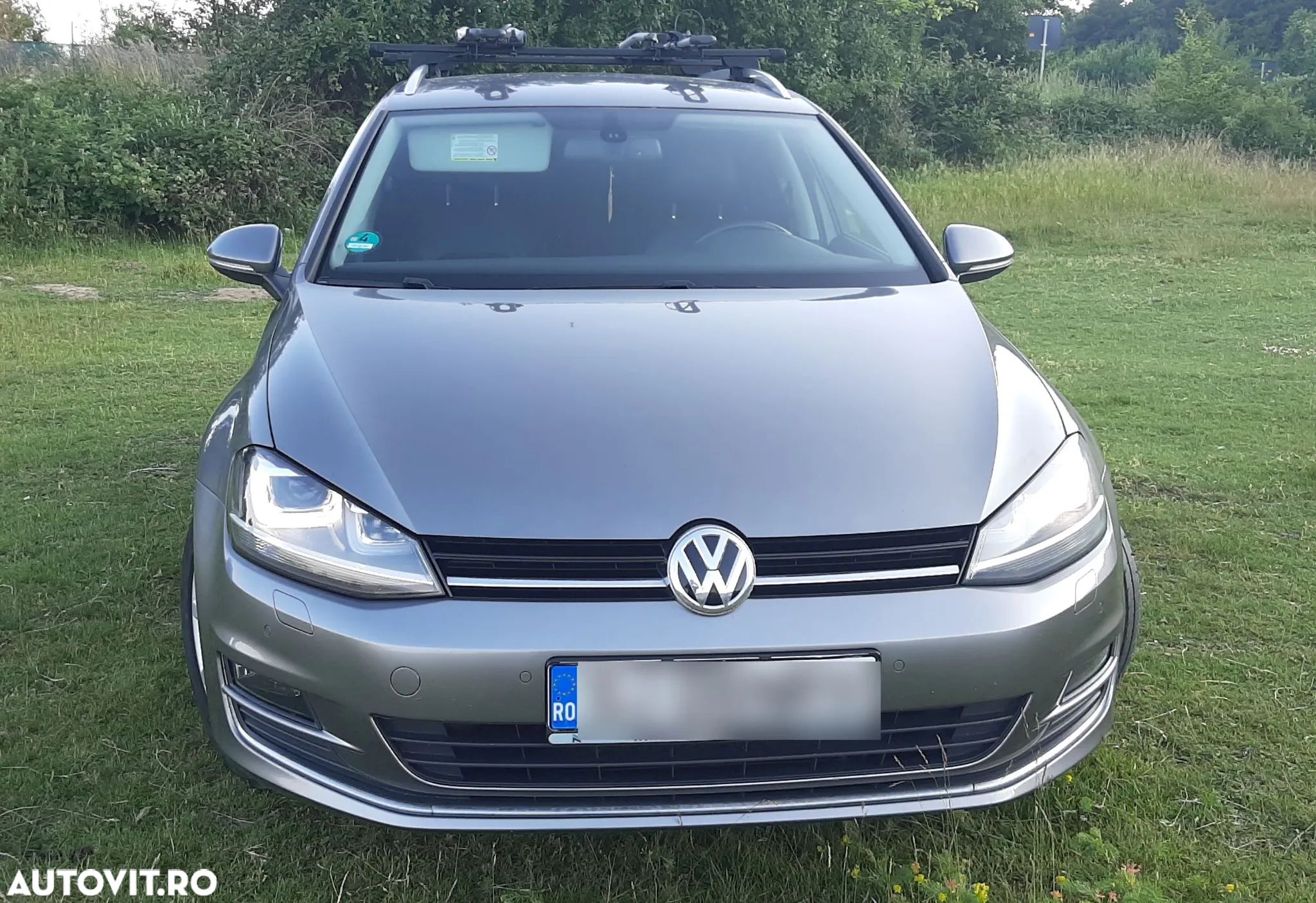 Volkswagen Golf 1.4 TSI BMT Highline - 1