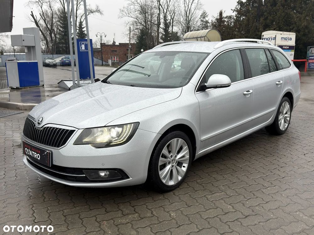 Skoda Superb 2.0 TDI Green tec 4x4 DSG Ambition - 1