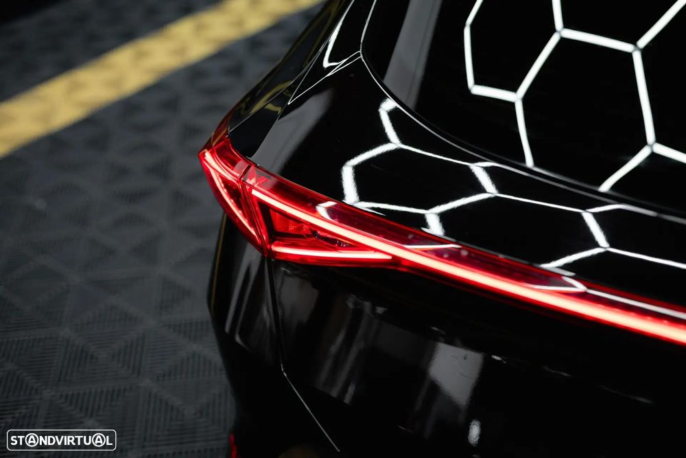 Cupra Formentor 1.4 e-Hybrid DSG VZ - 10