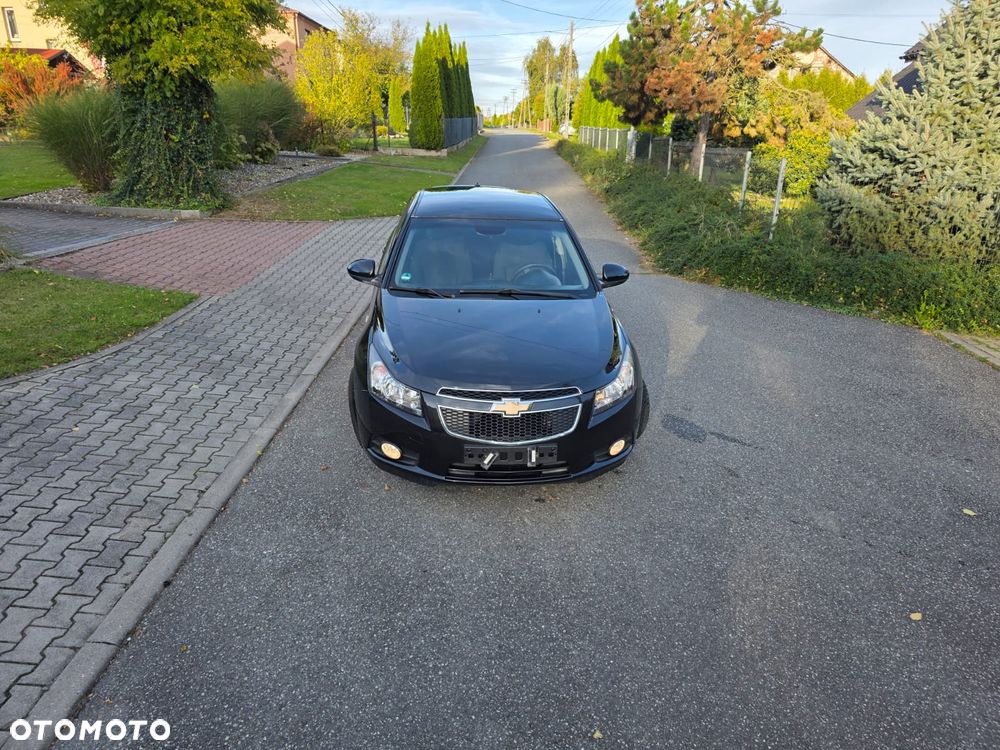 Chevrolet Cruze - 28