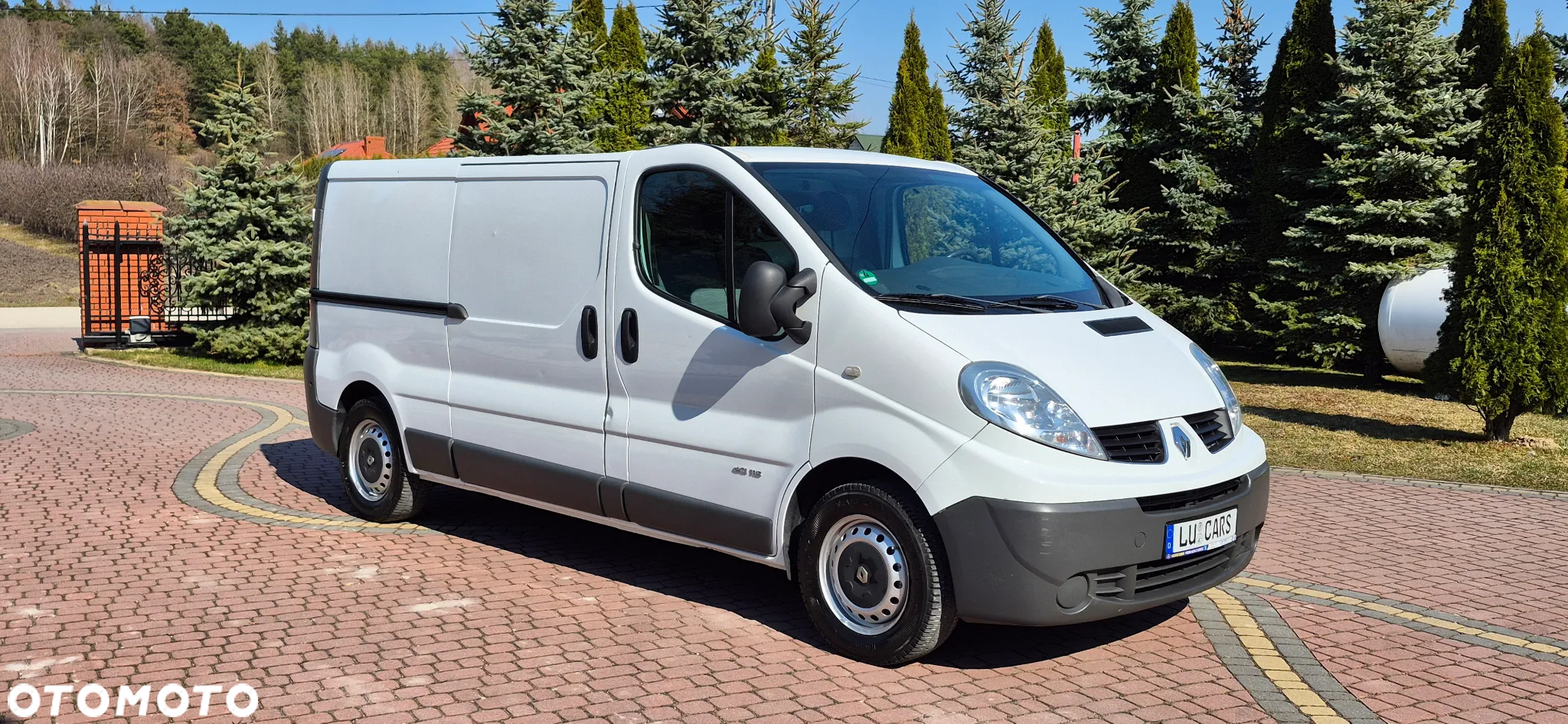 Renault Trafic - 2