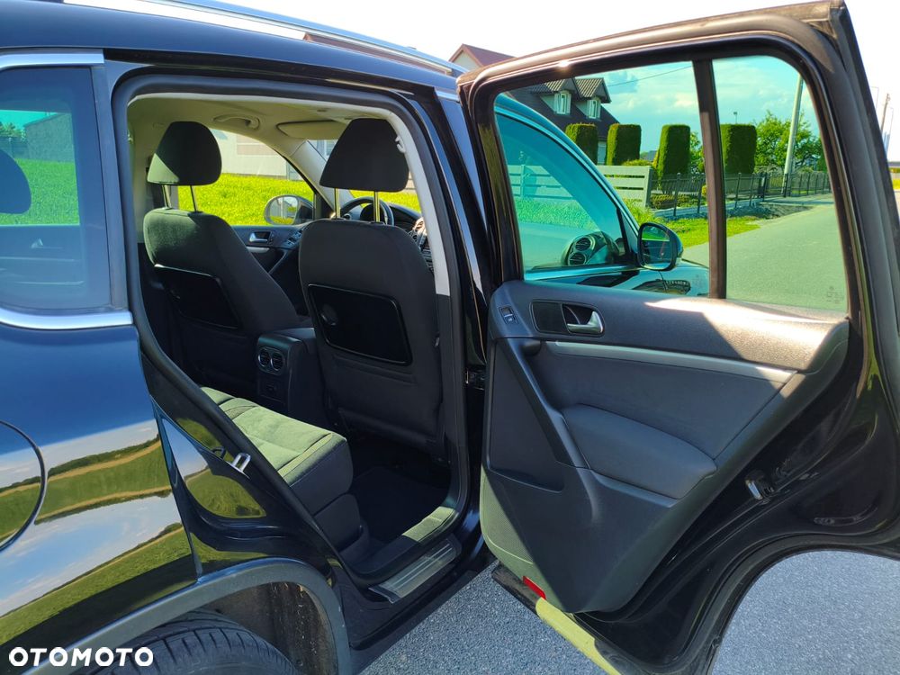 Volkswagen Tiguan - 24