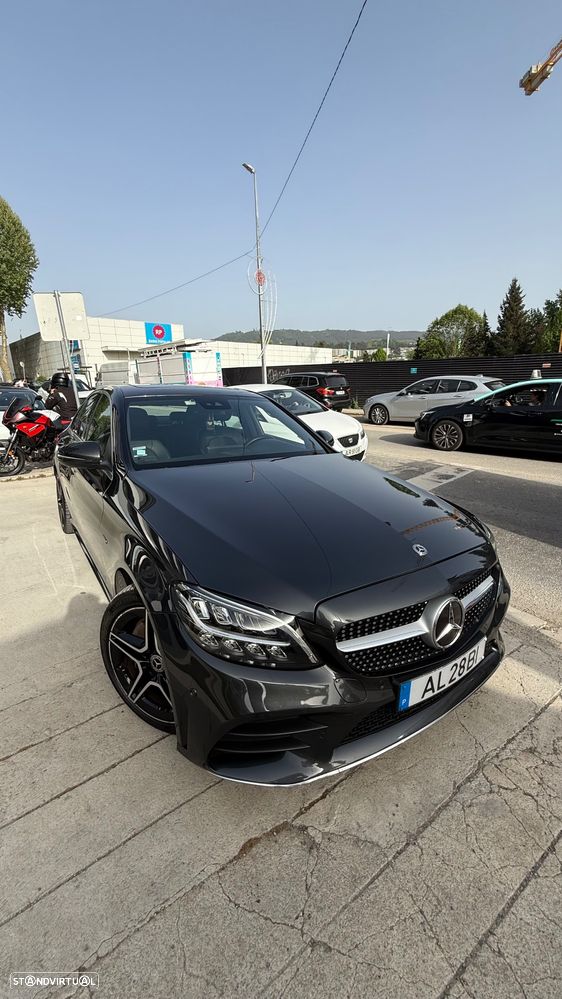 Mercedes-Benz C 300 h AMG Line - 15
