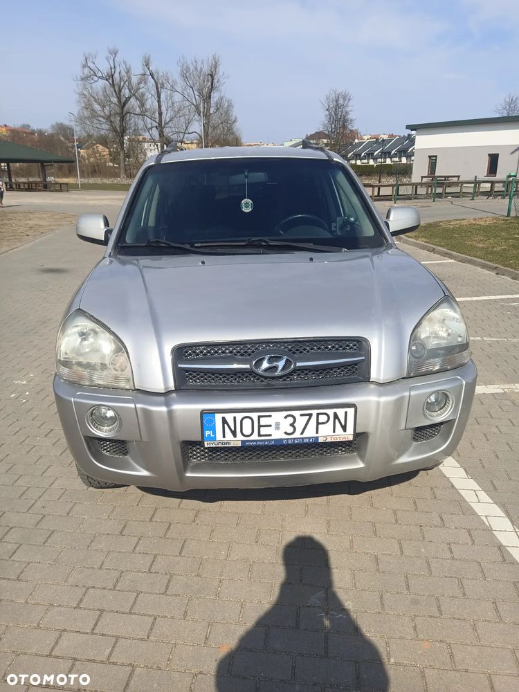 Hyundai Tucson 2.0 CRDi VGT 4WD GLS - 3