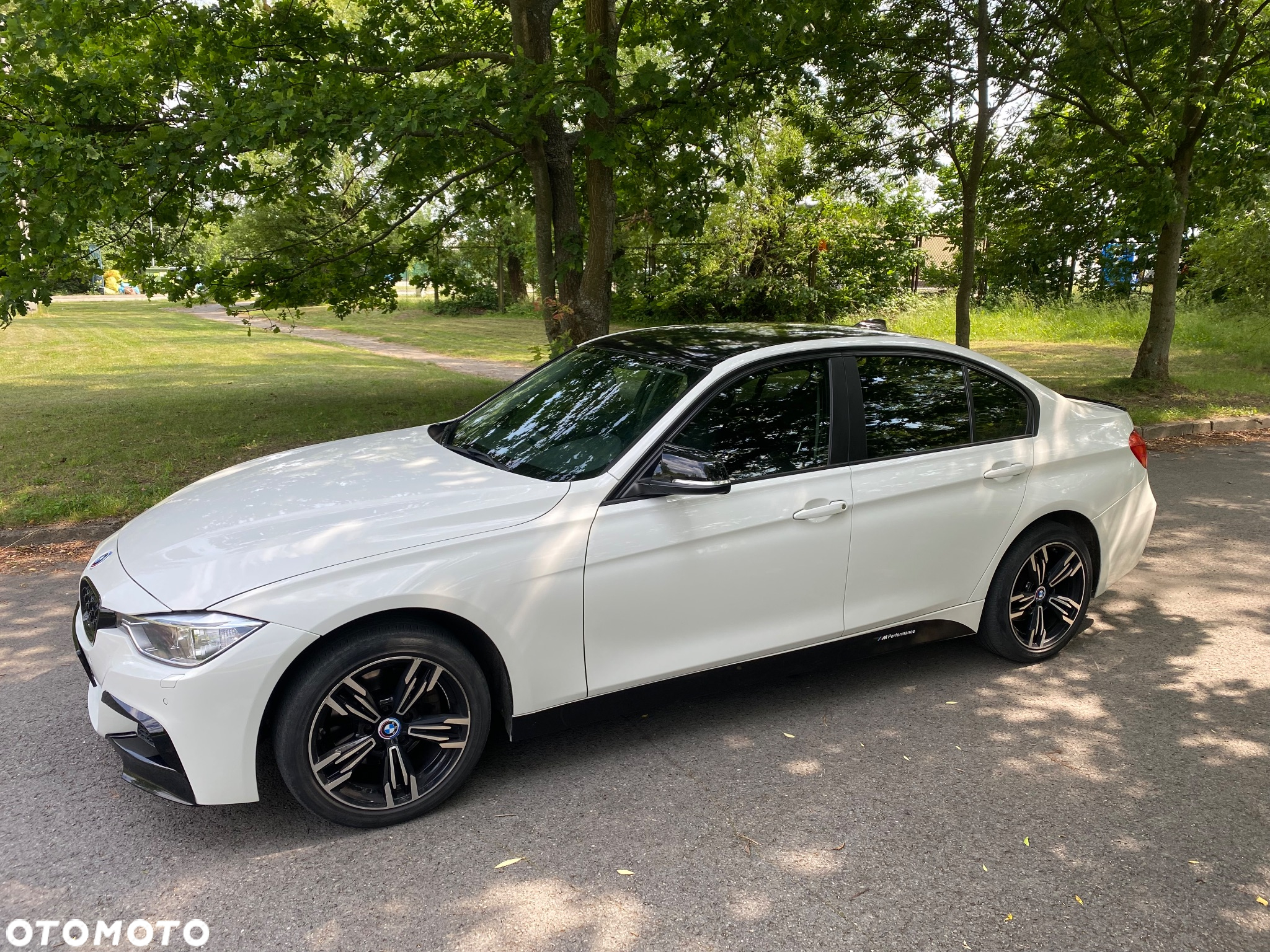 BMW Seria 3 320d Touring Luxury Line - 5
