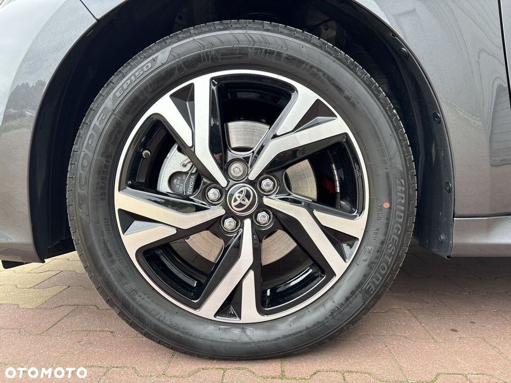 Toyota Yaris Hybrid 1.5 Style - 25