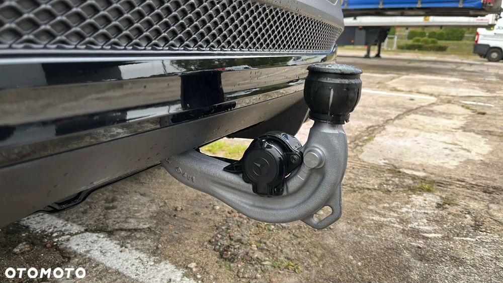 Mercedes-Benz GLB 200 d 4-Matic AMG Line 8G-DCT - 20