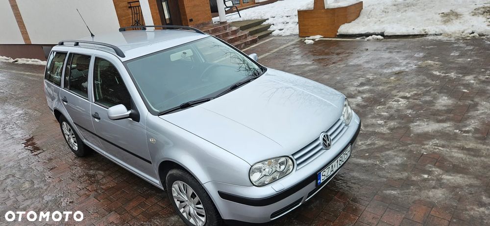 Volkswagen Golf - 12