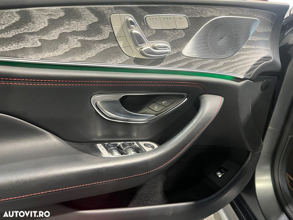 Mercedes-Benz CLS - 11