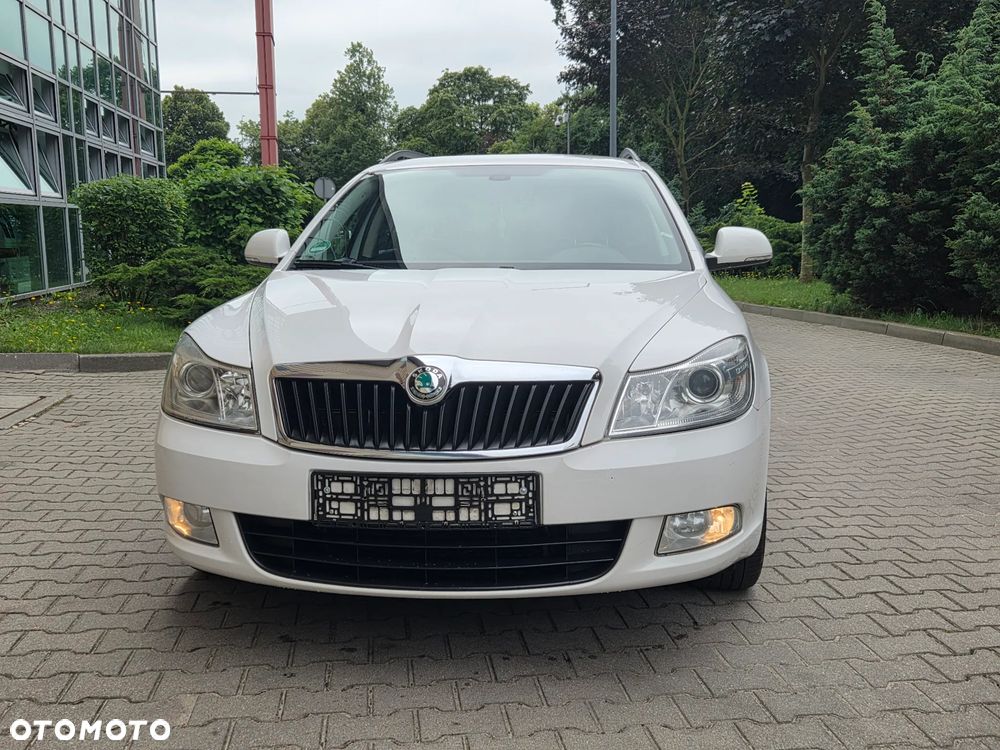 Skoda Octavia 2.0 TDI DPF Sport Edition - 4