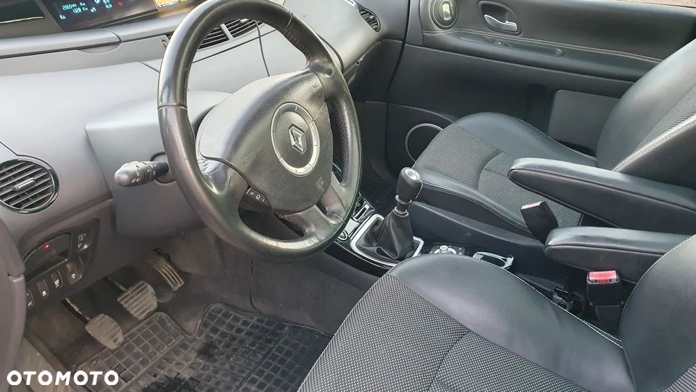 Renault Espace 2.0 dCi Celsium - 12