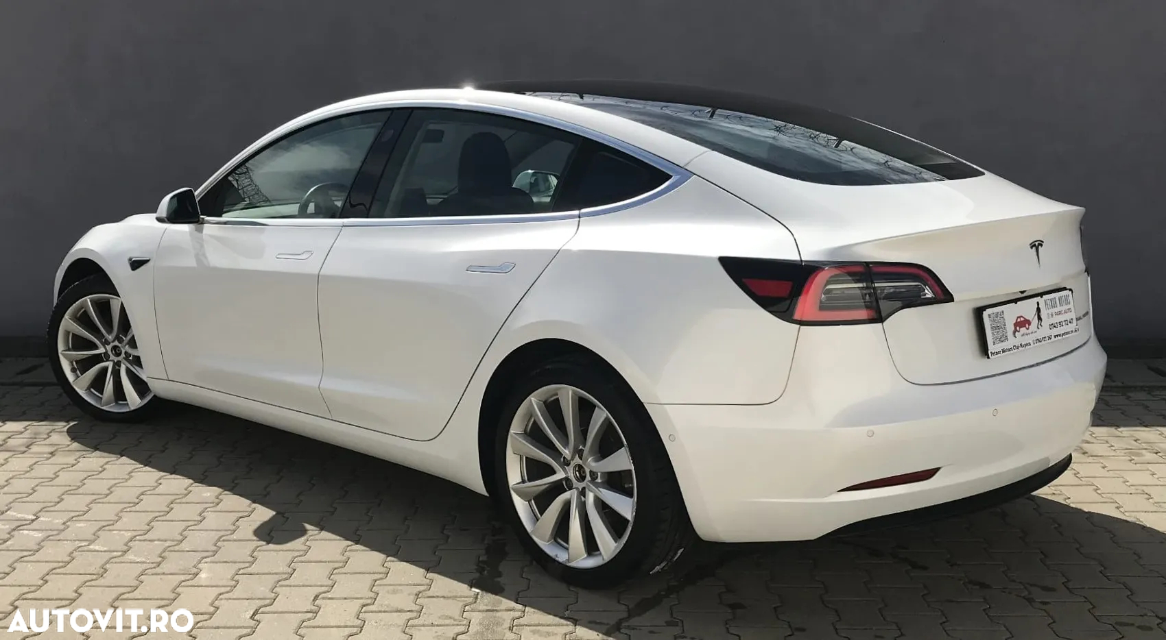 Tesla Model 3 AWD Dual Motor - 4